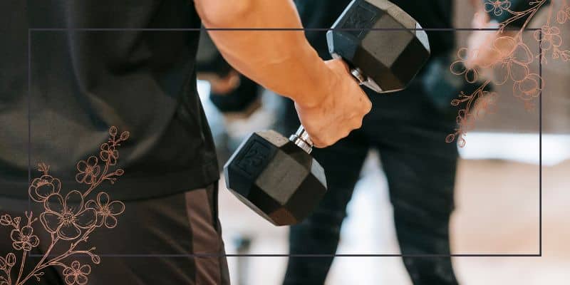 برنامه تمرینی بدنسازی با دمبل